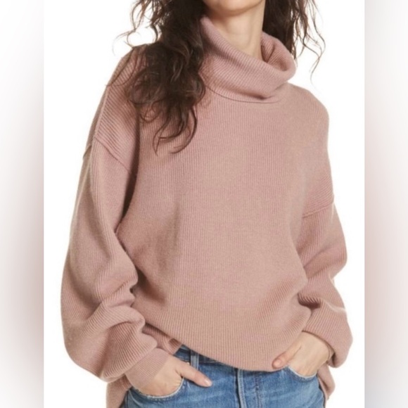 Free People Sweaters - Free People Softly Structured Turtleneck Tunic Sweater | XS